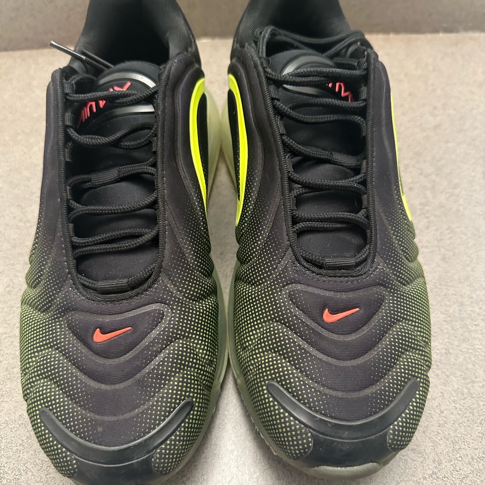 Yellow and black Nike Tennis shoes